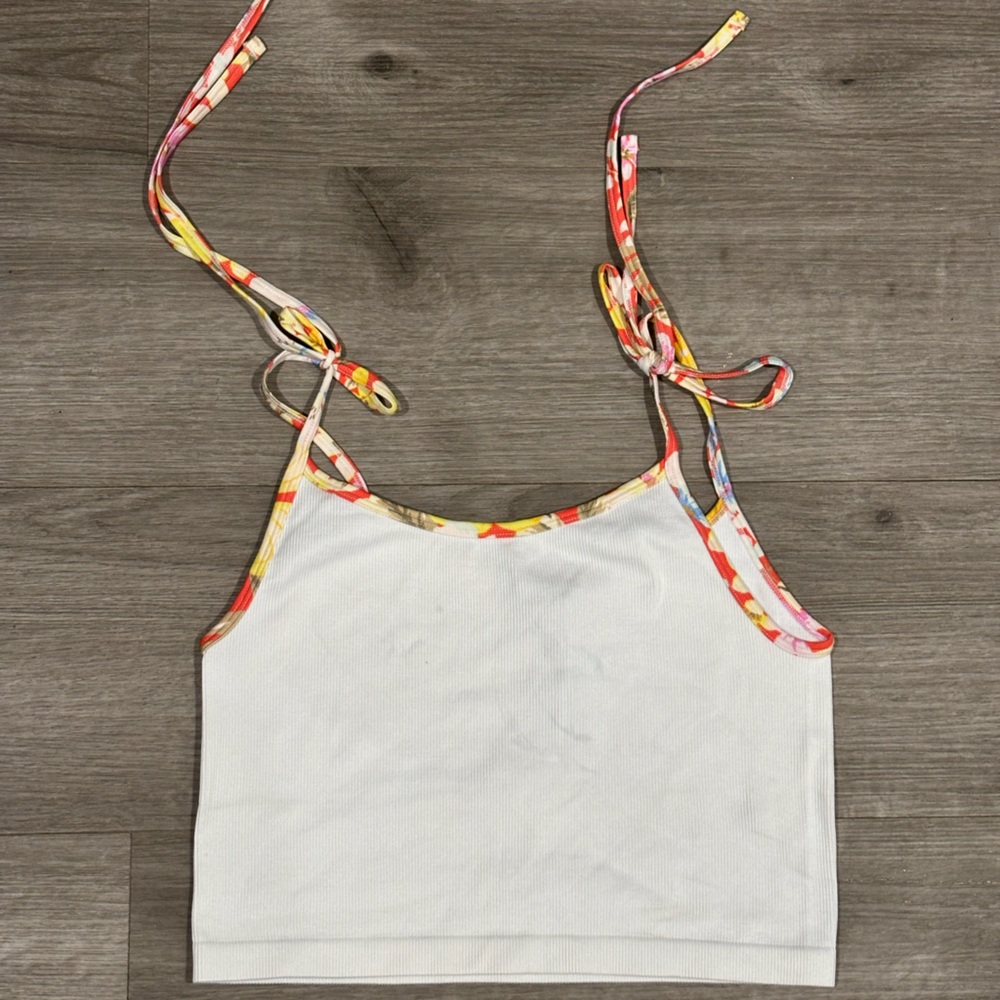 Forever 21 Top Floral Straps Tank